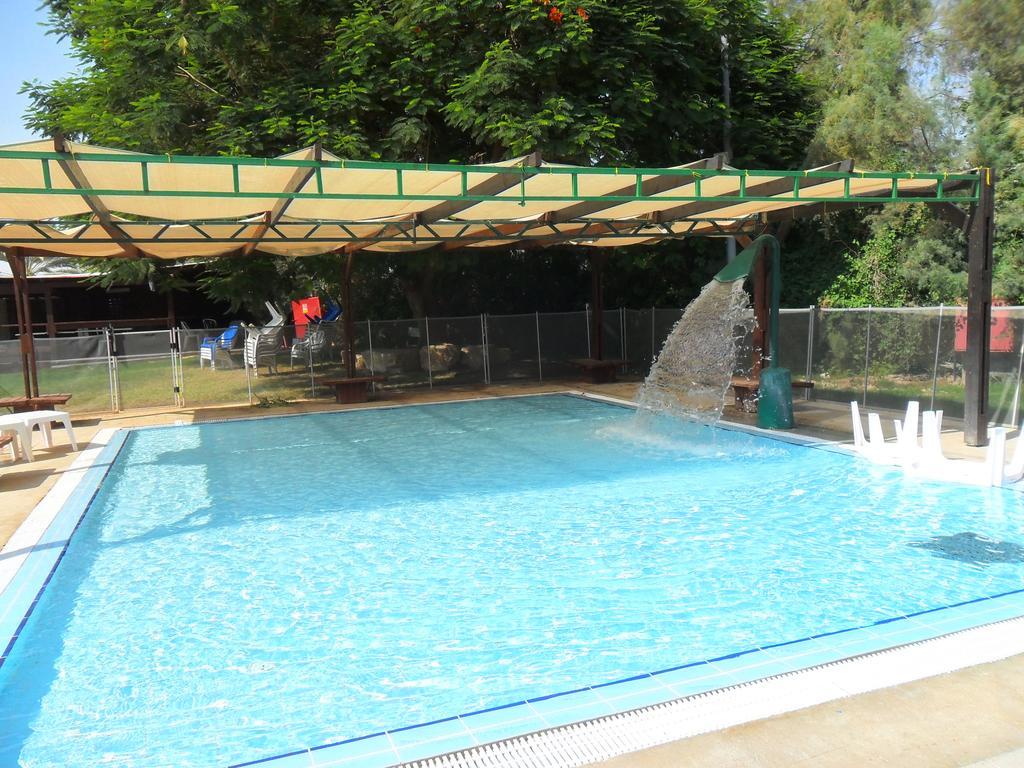 Almog Kibbutz Hotel ภายนอก รูปภาพ