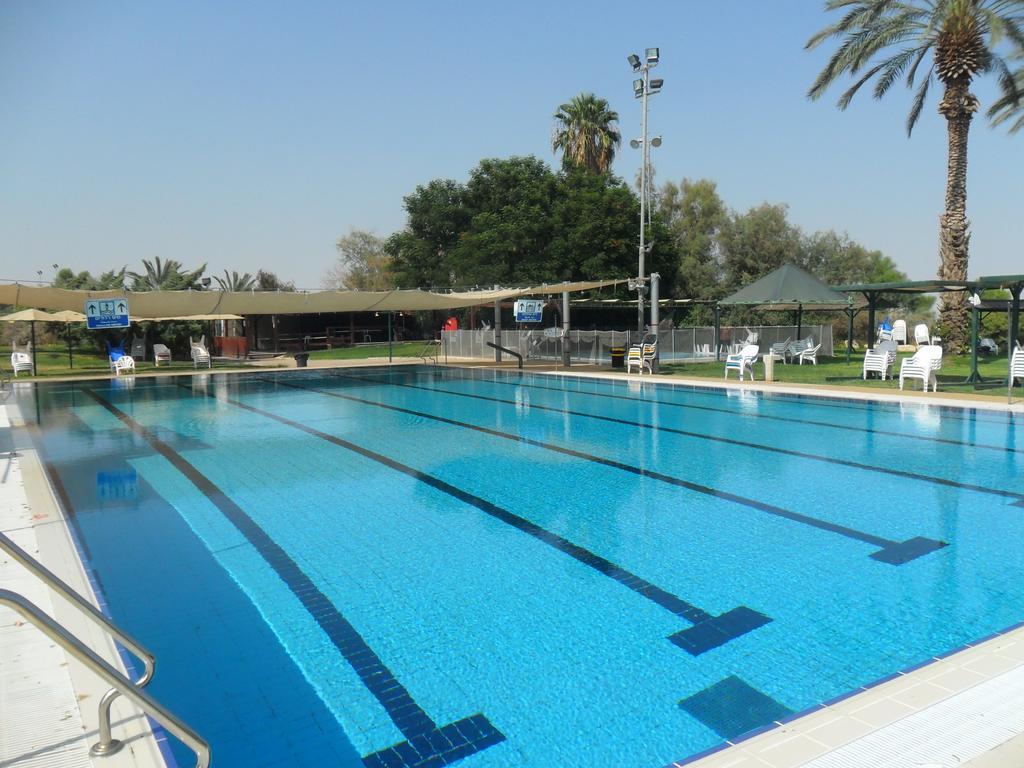 Almog Kibbutz Hotel ภายนอก รูปภาพ