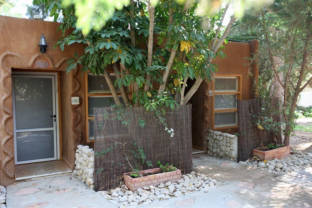 Almog Kibbutz Hotel ภายนอก รูปภาพ