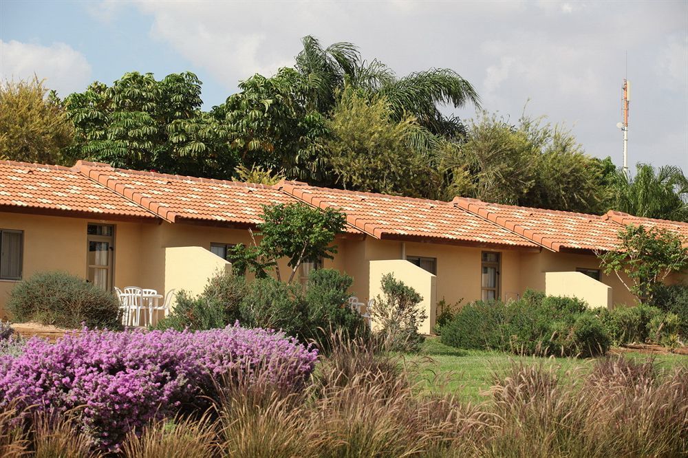 Almog Kibbutz Hotel ภายนอก รูปภาพ